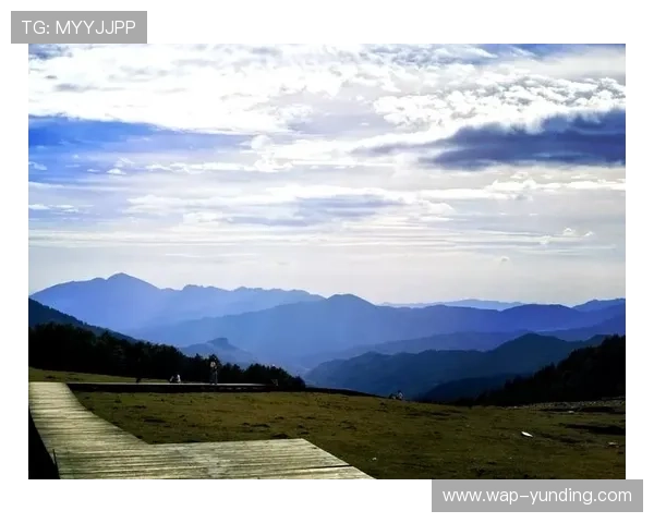 云顶山攻略:最佳旅游季节及景点介绍助你尽享云顶山之美