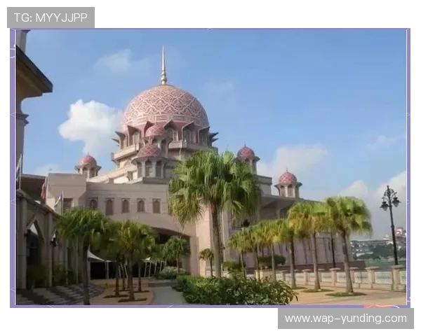 如何通过吉隆坡云顶集团官网轻松预订门票及安排旅游行程，尽享便捷服务